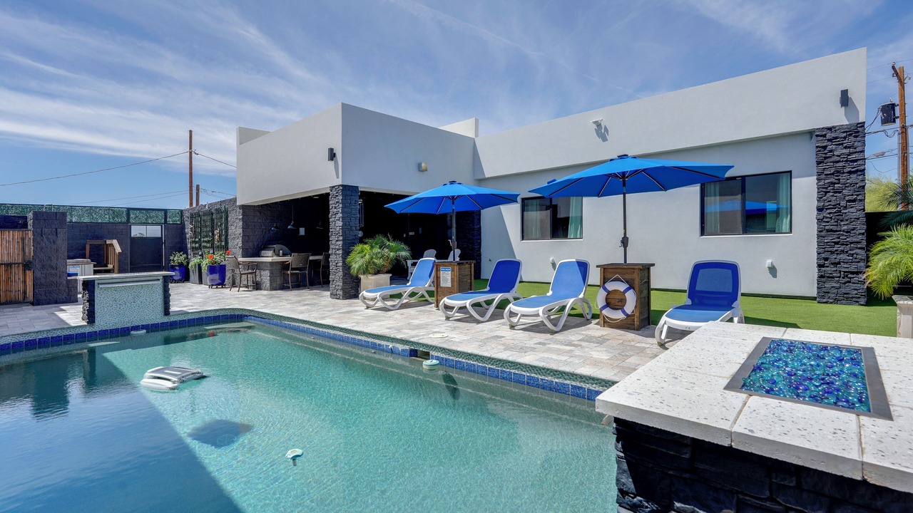 Photo of Outdoor in Encanto Neighborhood