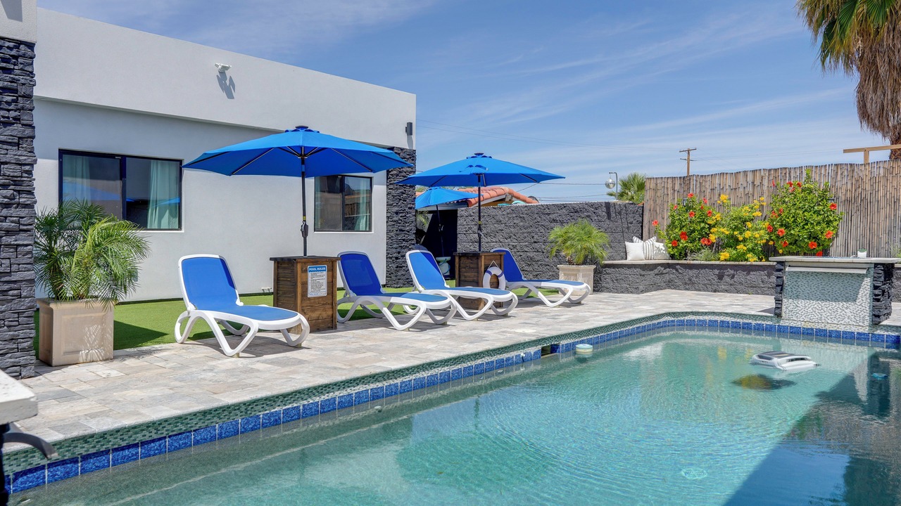 Photo of Outdoor in Encanto Neighborhood