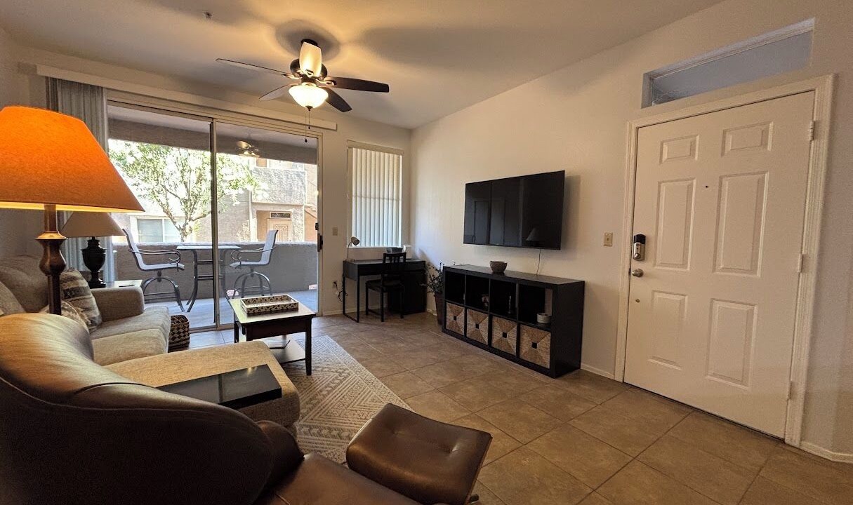 Photo of Livingroom in Ahwatukee Foothills