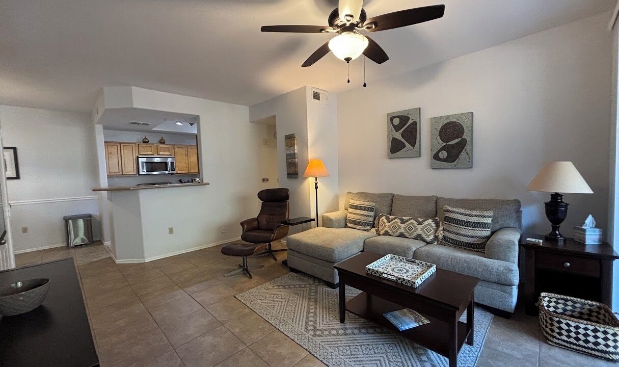 Photo of Livingroom in Ahwatukee Foothills