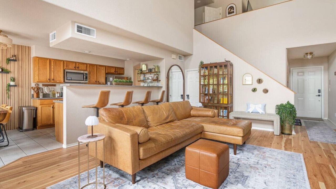 Photo of Livingroom in Woodlands Village