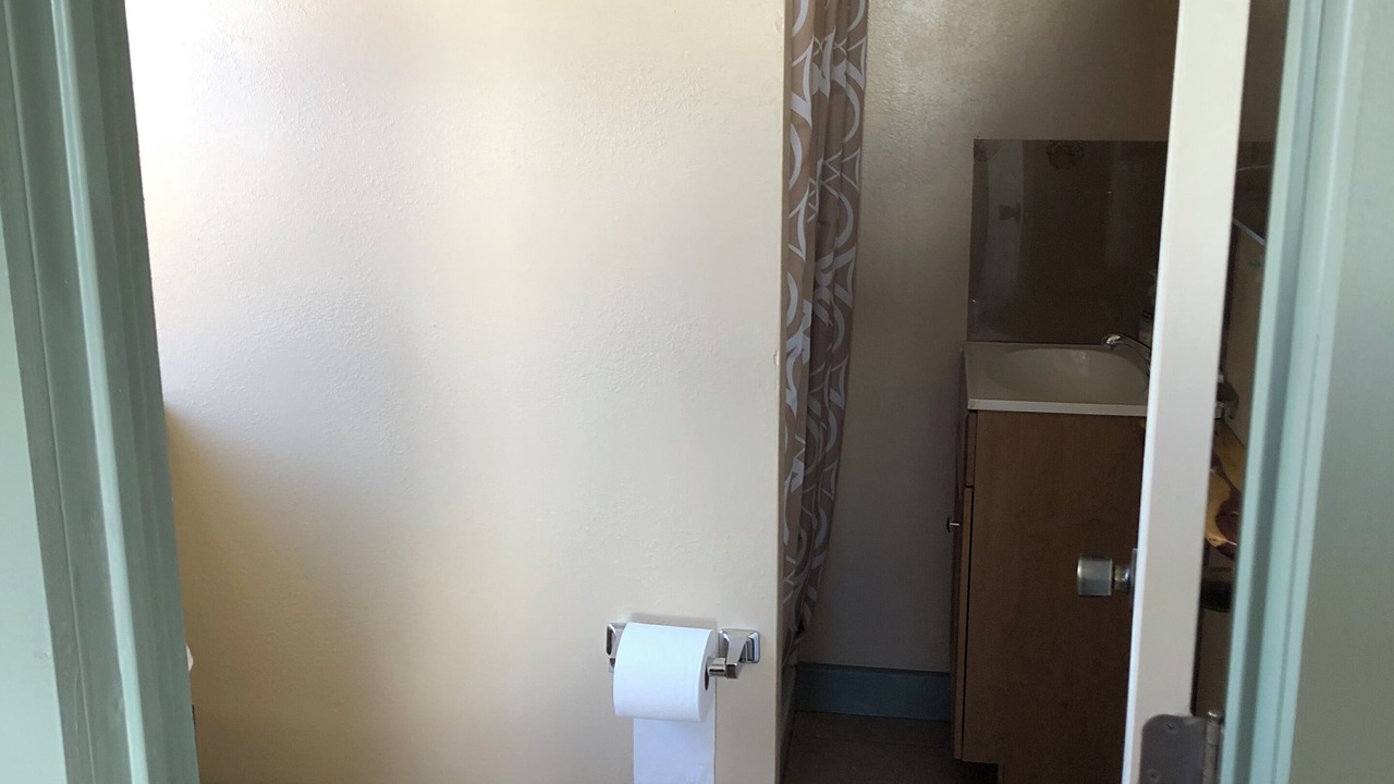 Photo of Bathroom in Tropic