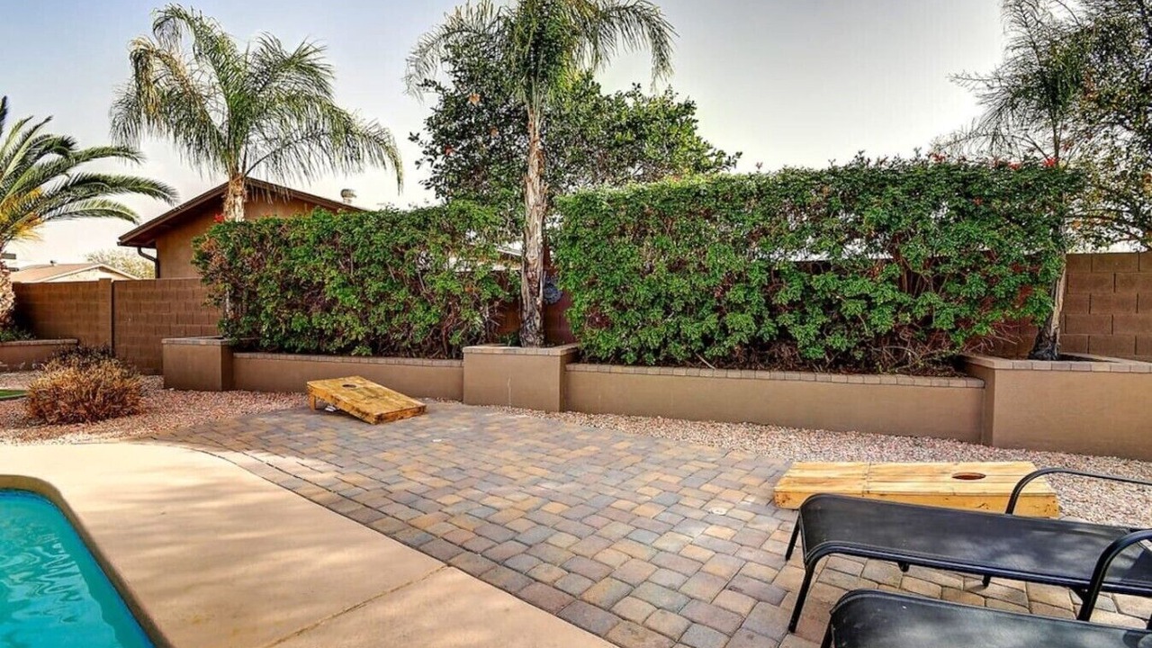 Photo of Outdoor in Paradise Valley Village