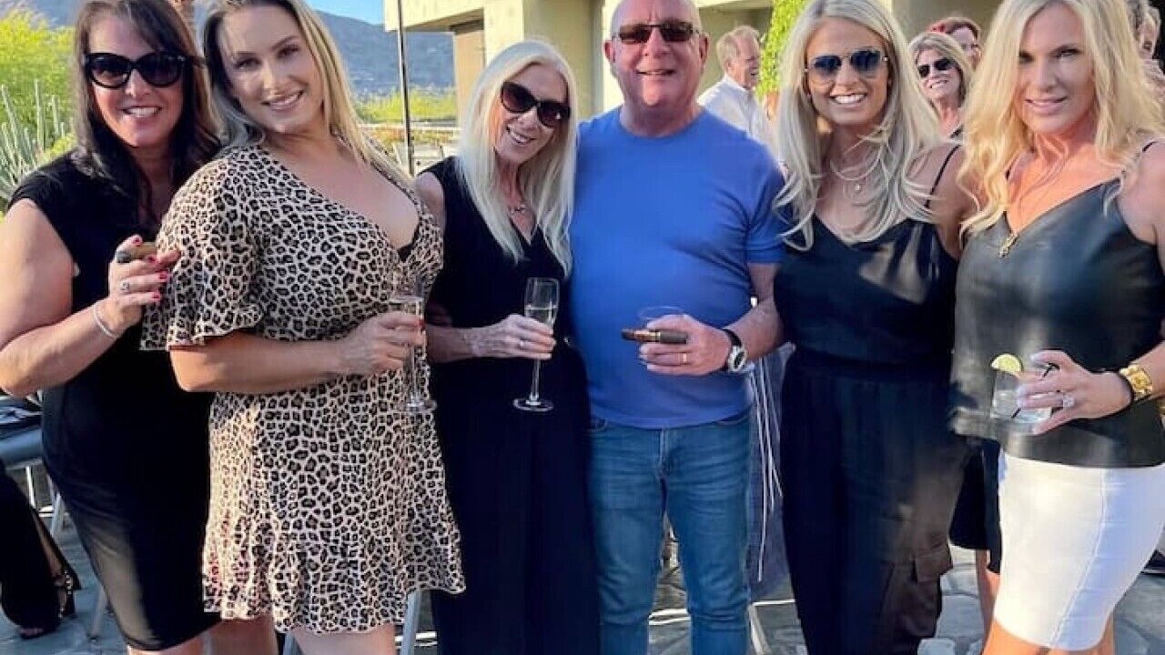Photo of Others in Paradise Valley Village