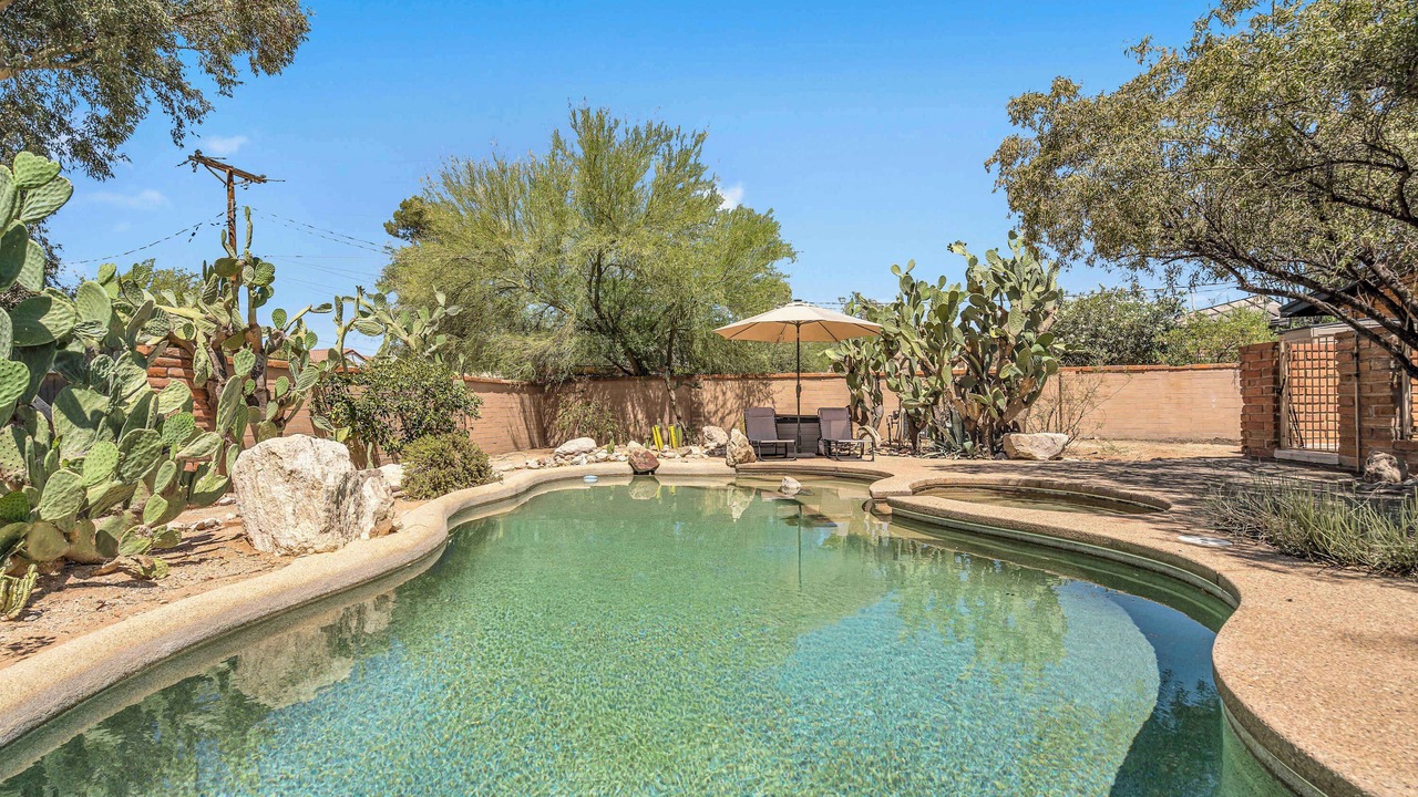 Photo of Outdoor in Harold Bell Wright Estates