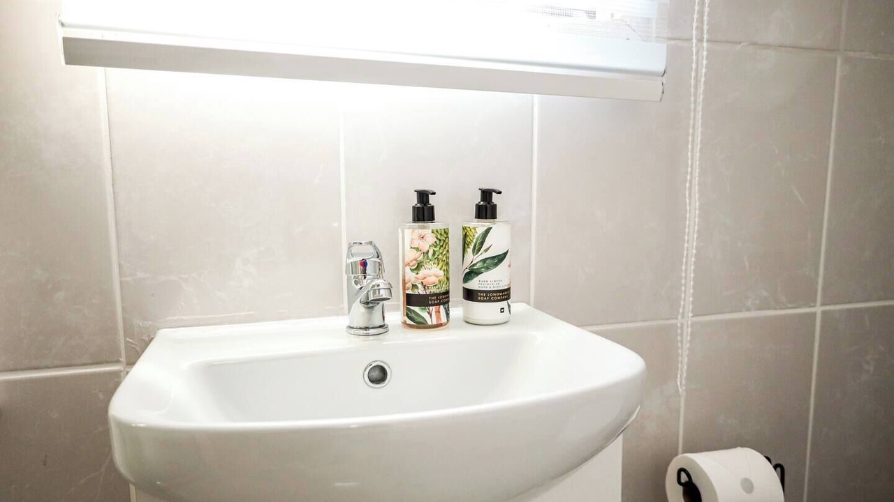 Photo of Bathroom in Riebeeckstad