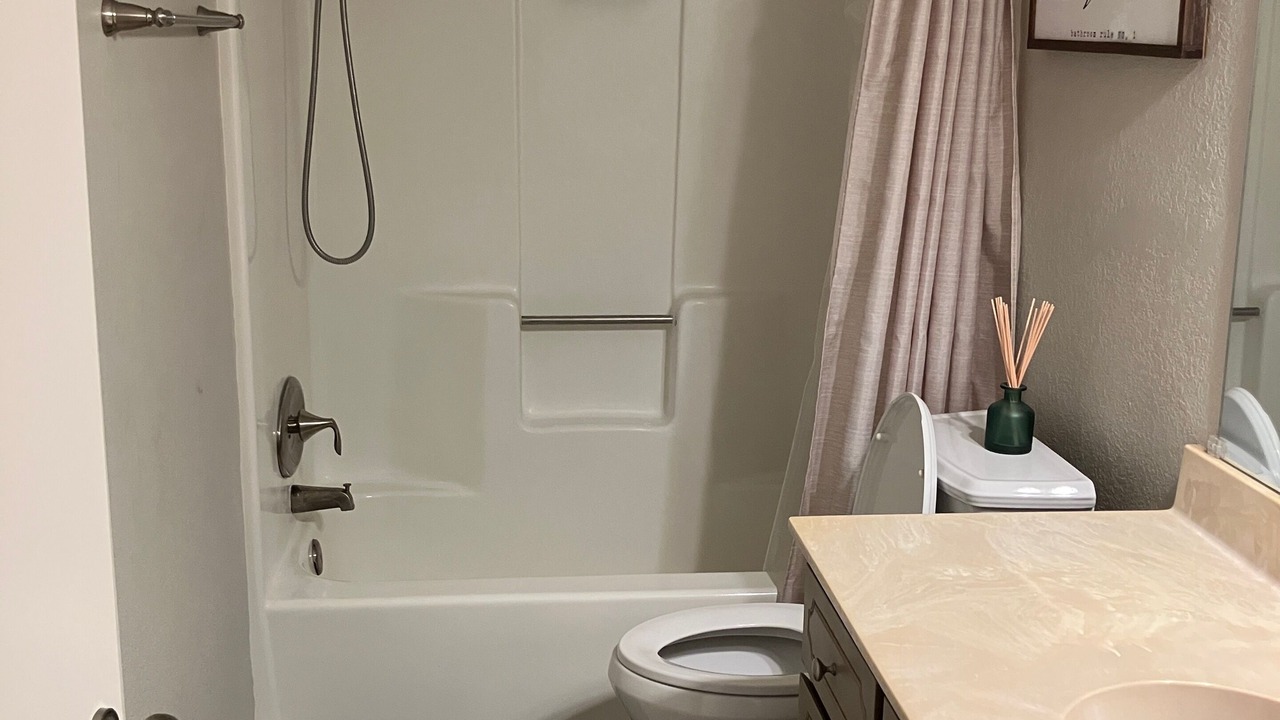 Photo of Bathroom in Apache Wells
