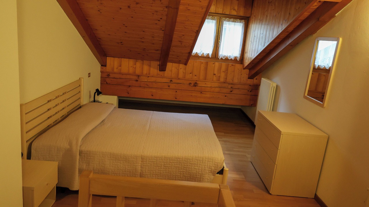 Photo of Bedroom in Commezzadura