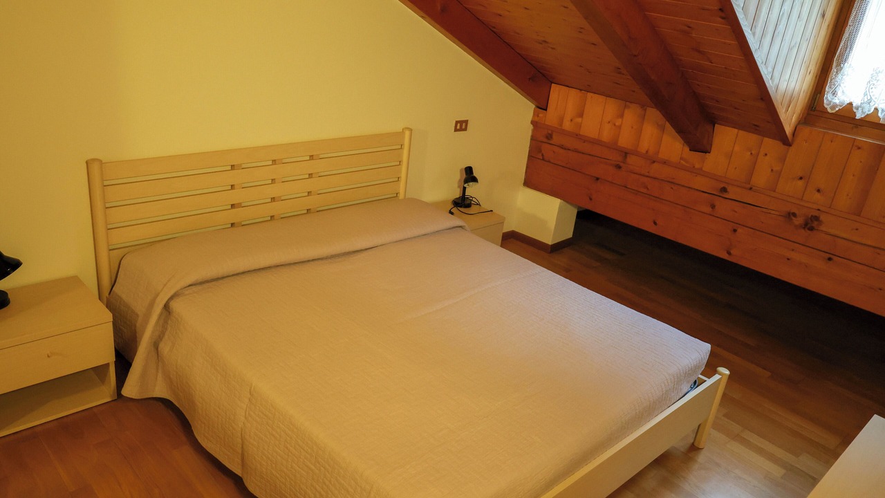 Photo of Bedroom in Commezzadura