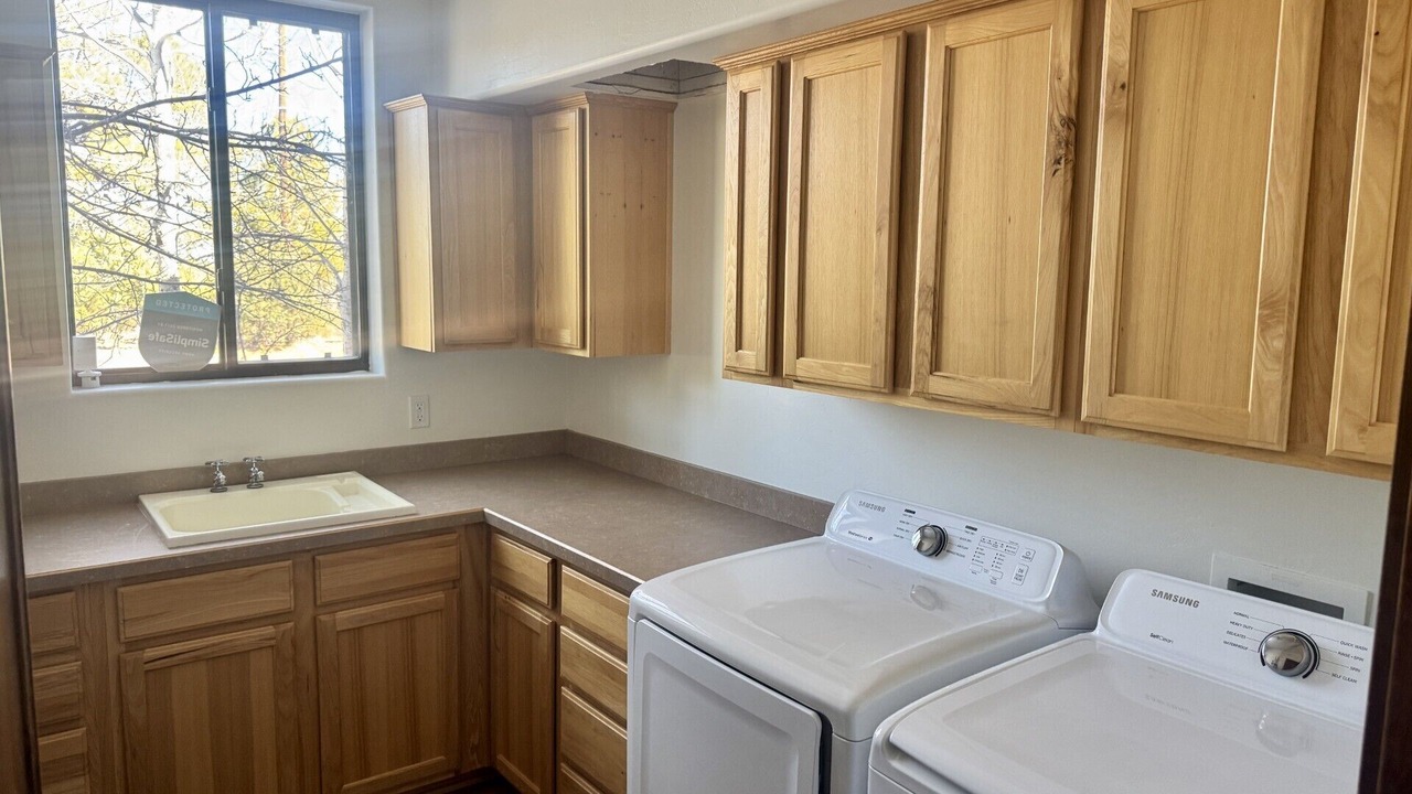 Photo of Bedroom in Timberland Acres