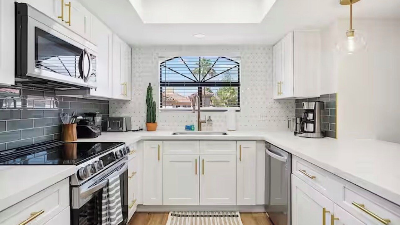 Photo of Kitchen in Camelback East