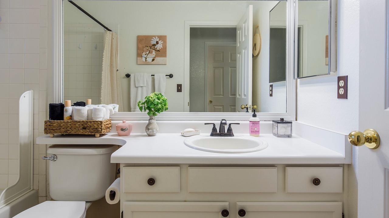 Photo of Bathroom in Tortolita