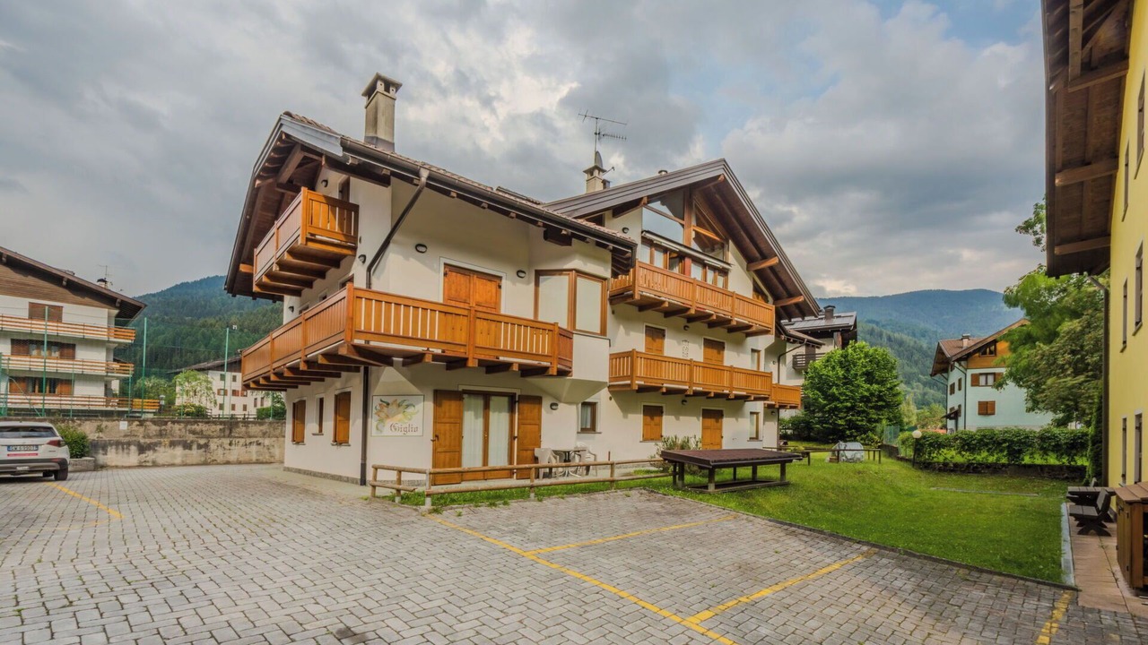 Photo of Patio Balcony in Carisolo