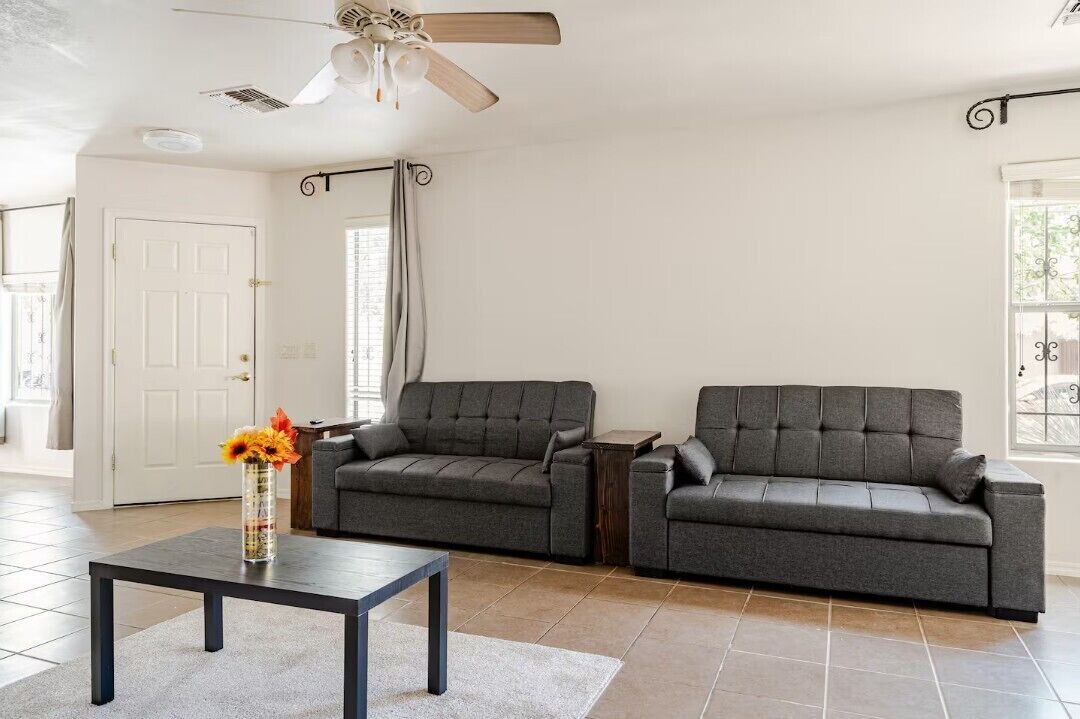 Photo of Livingroom in Tucson