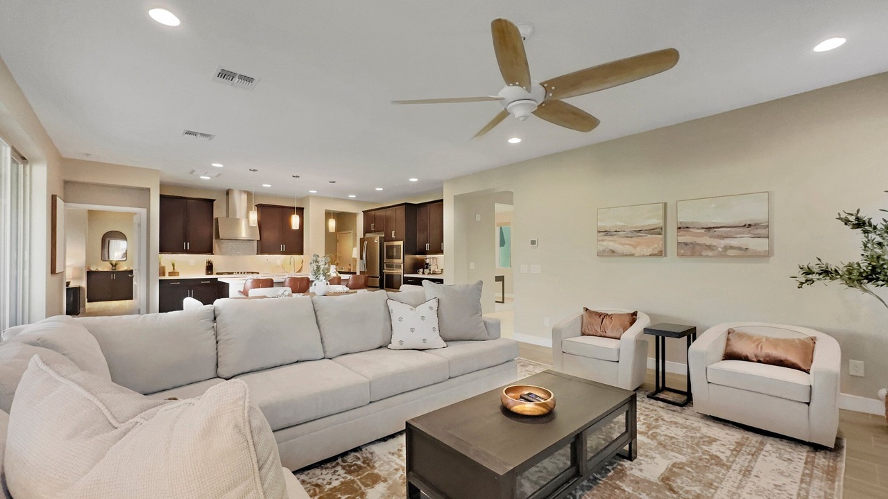 Photo of Livingroom in San Tan Valley