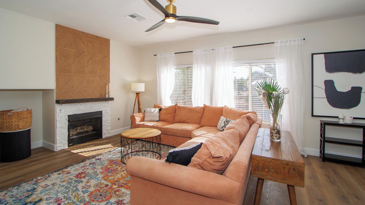 Photo of Livingroom in San Tan Valley