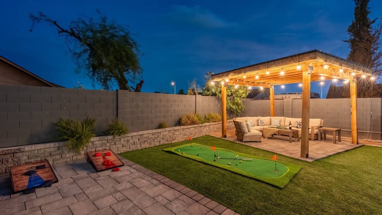 Photo of Patio Balcony in East Mesa