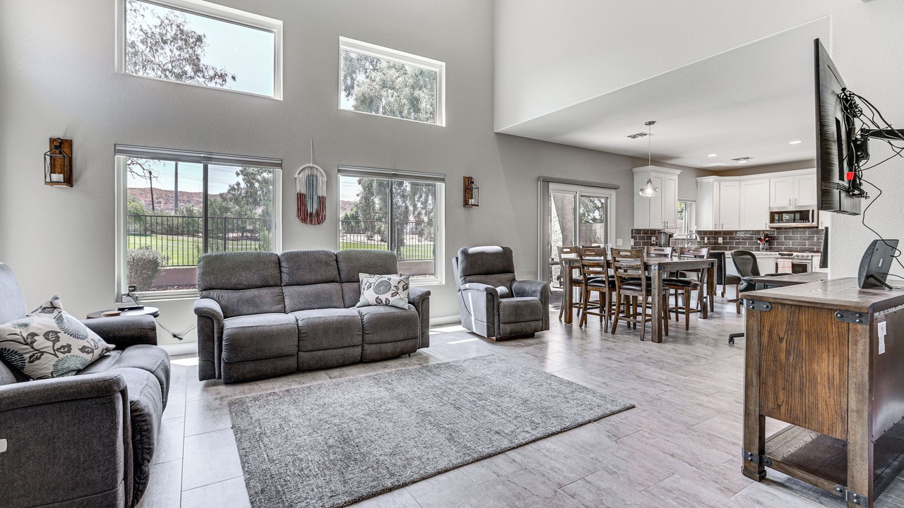 Photo of Bedroom in South Mountain