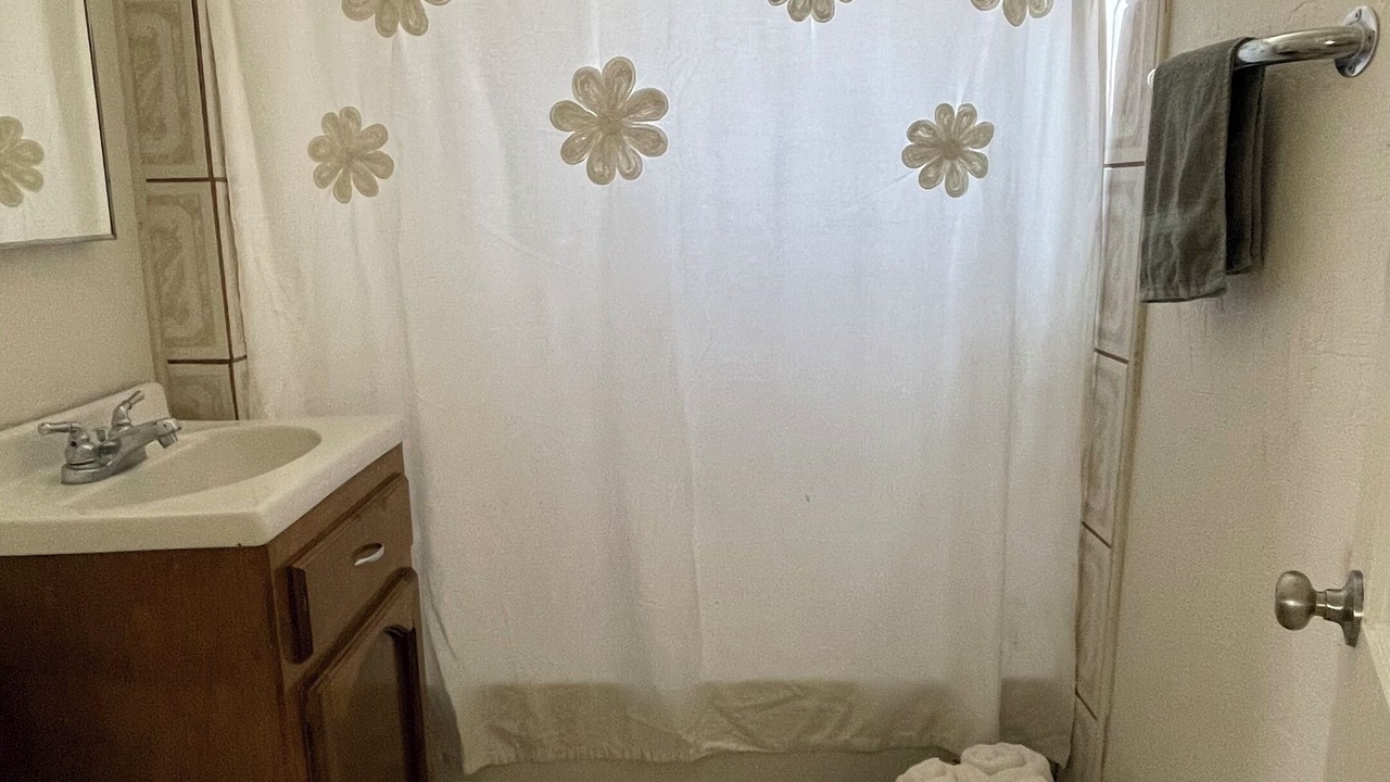 Photo of Bathroom in Yuma