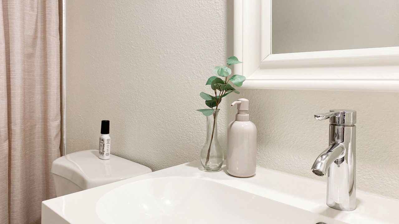 Photo of Bathroom in Kyrene-Superstition