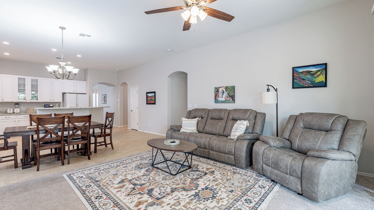 Photo of Livingroom in Sonoran Foothills