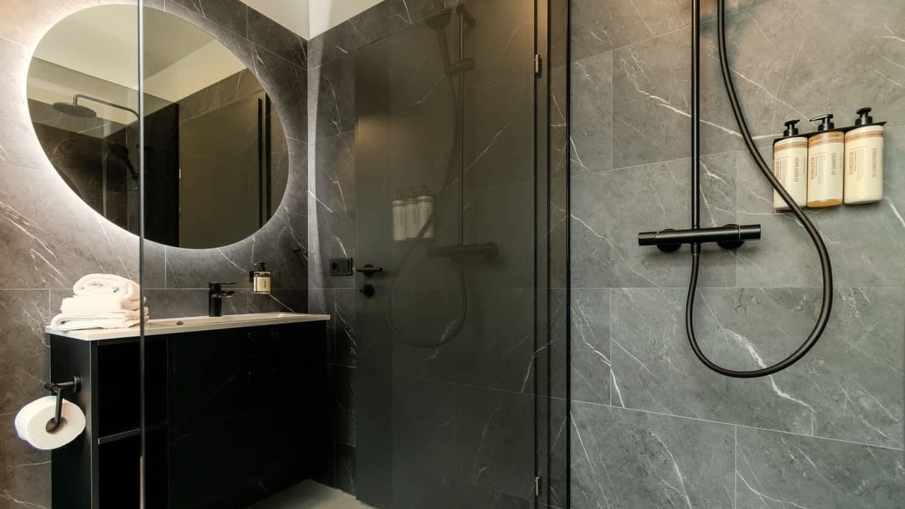 Photo of Bathroom in Hliðar