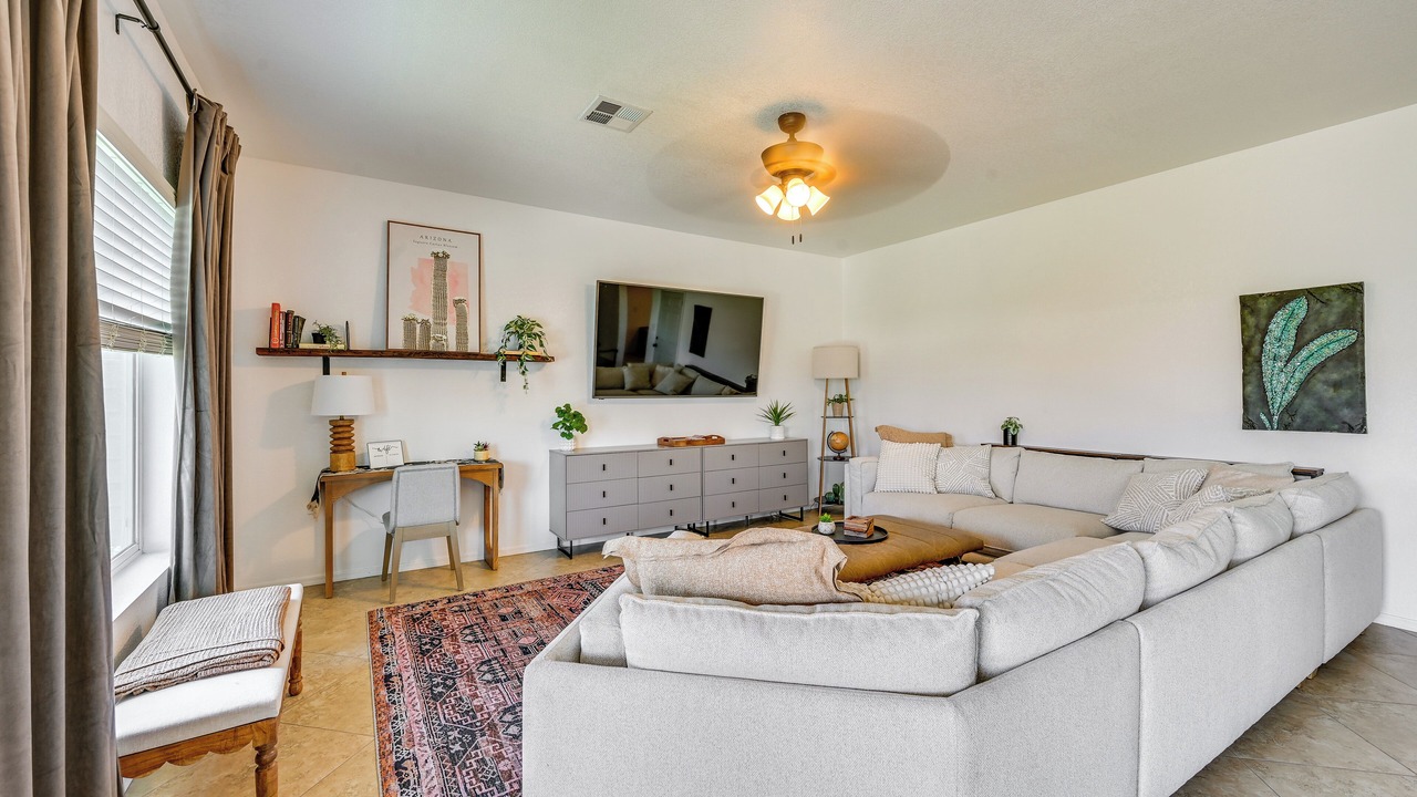 Photo of Livingroom in Yuma