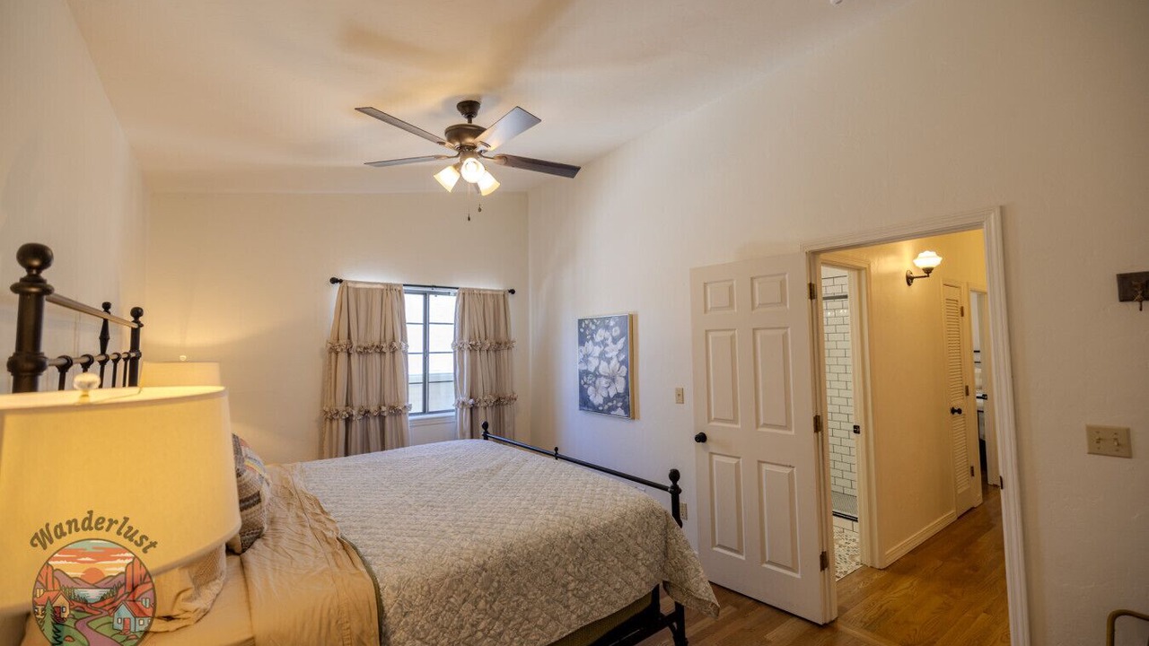 Photo of Bedroom in Nob Hill