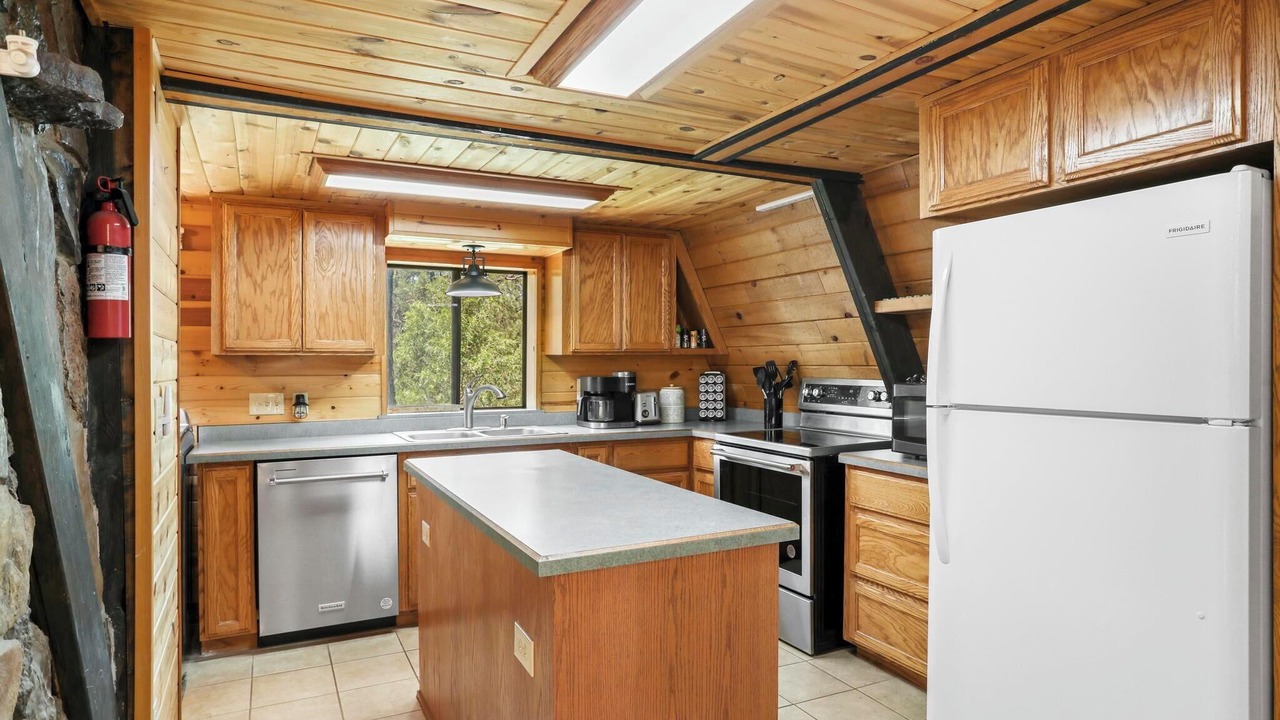 Photo of Kitchen in Whispering Pines