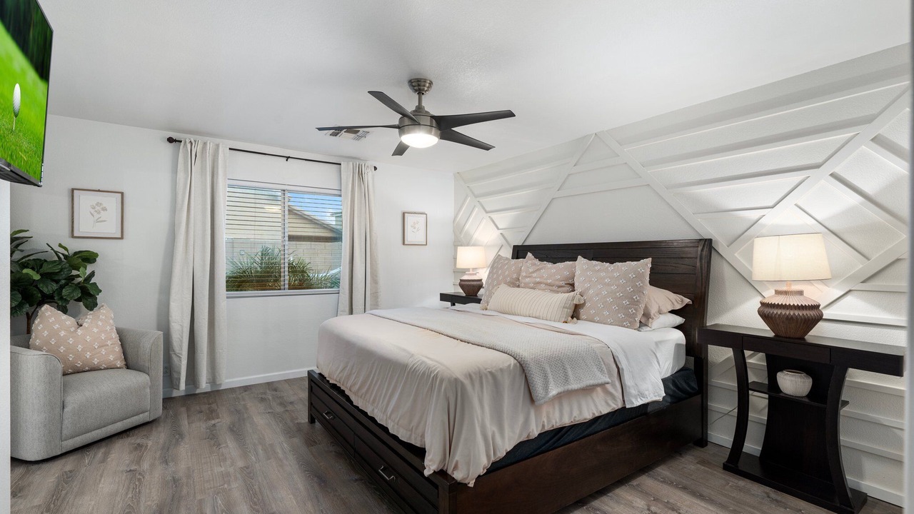 Photo of Bedroom in Greenfield Lakes
