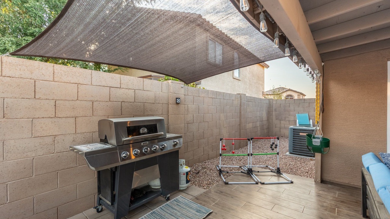 Photo of Patio Balcony in Greenfield Lakes