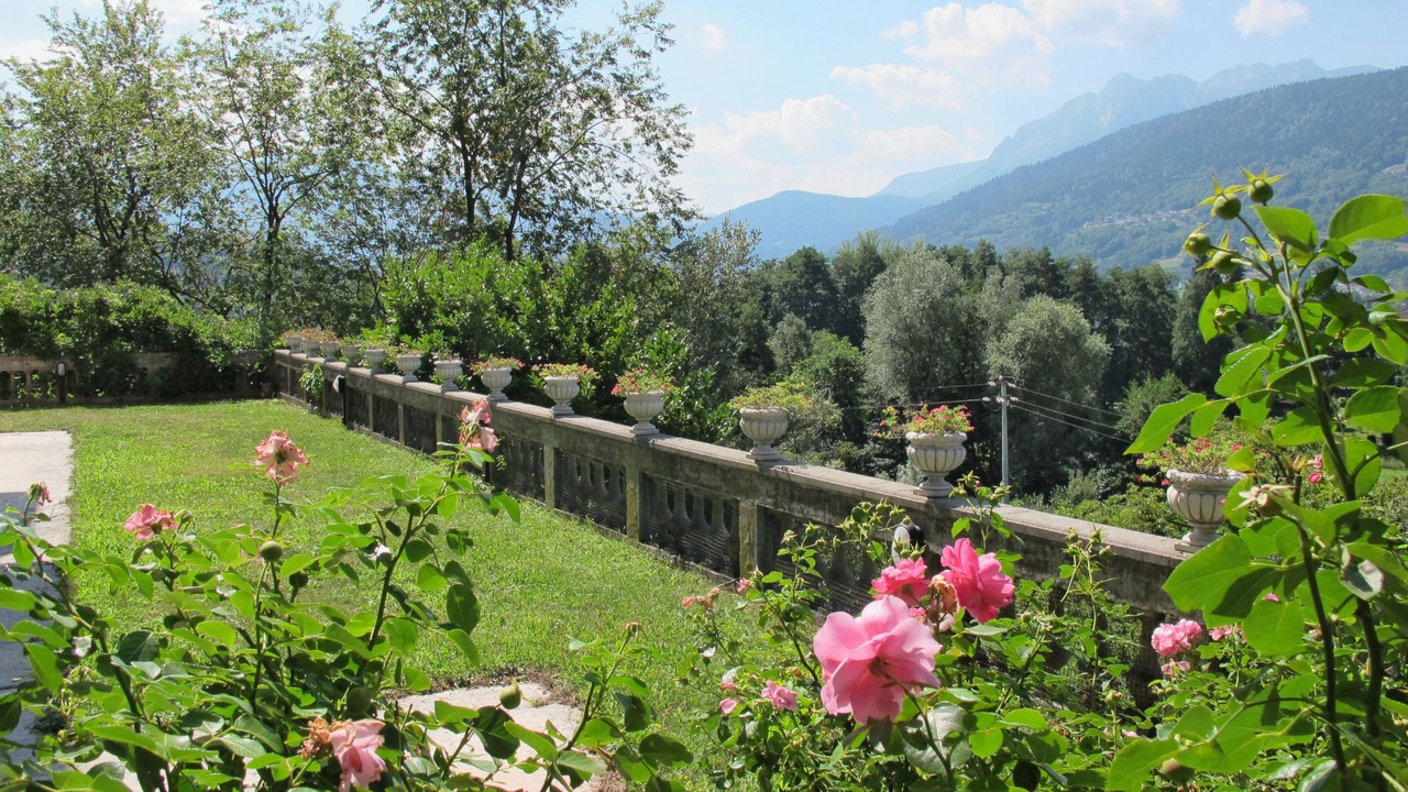 Photo of Outdoor in Susa