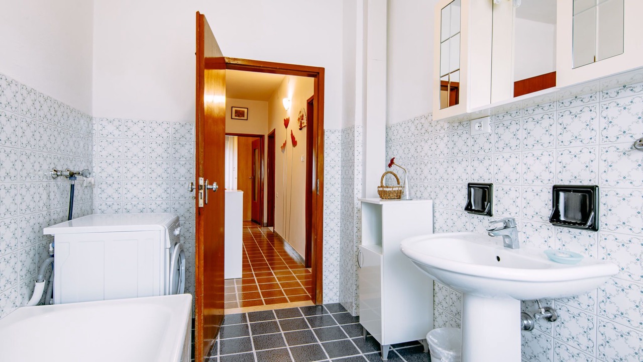 Photo of Bathroom in Calceranica al Lago