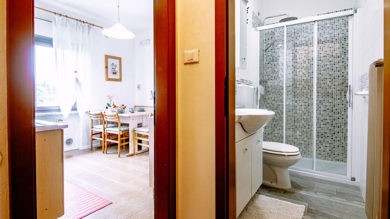 Photo of Bathroom in Calceranica al Lago