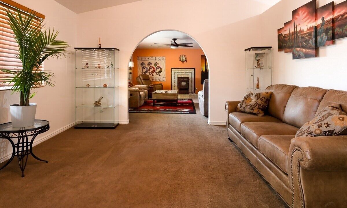 Photo of Livingroom in Valentine
