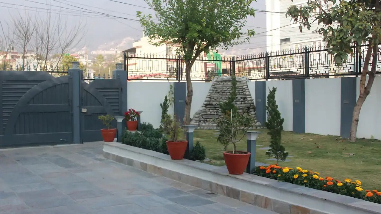 Photo of Outdoor in Burhanilkantha
