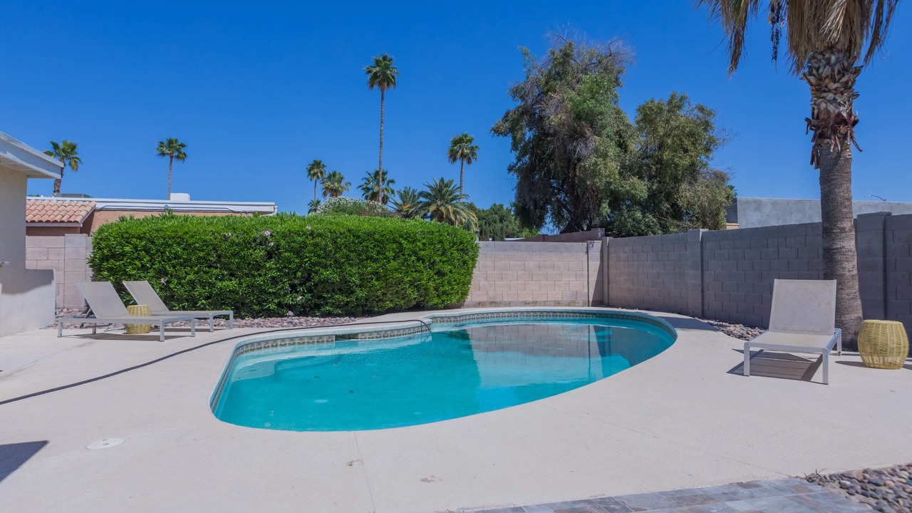 Photo of Outdoor in Raskin Estates