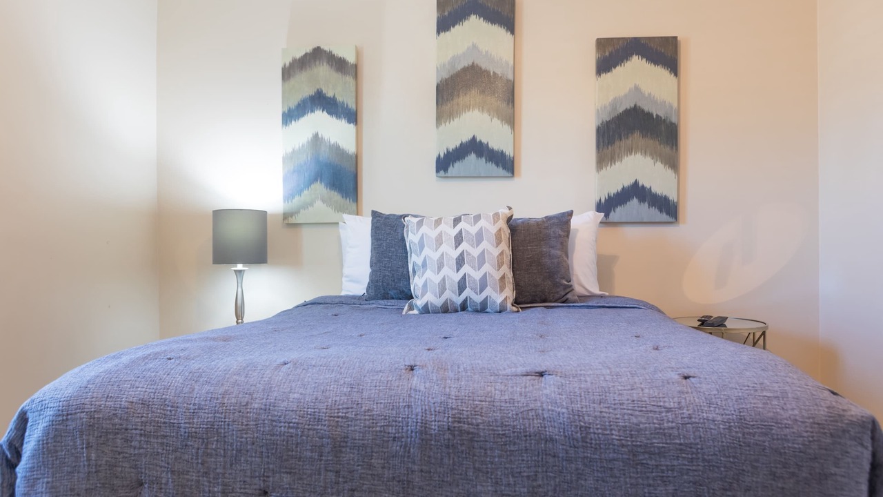Photo of Bedroom in Raskin Estates