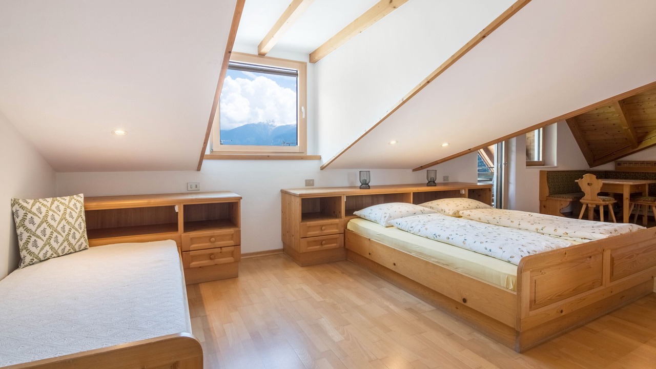Photo of Bedroom in Silandro