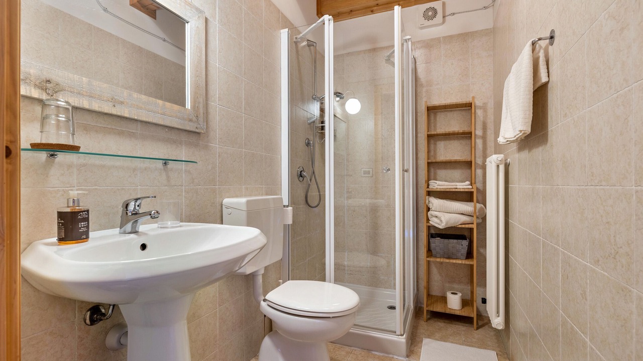 Photo of Bathroom in Brentonico