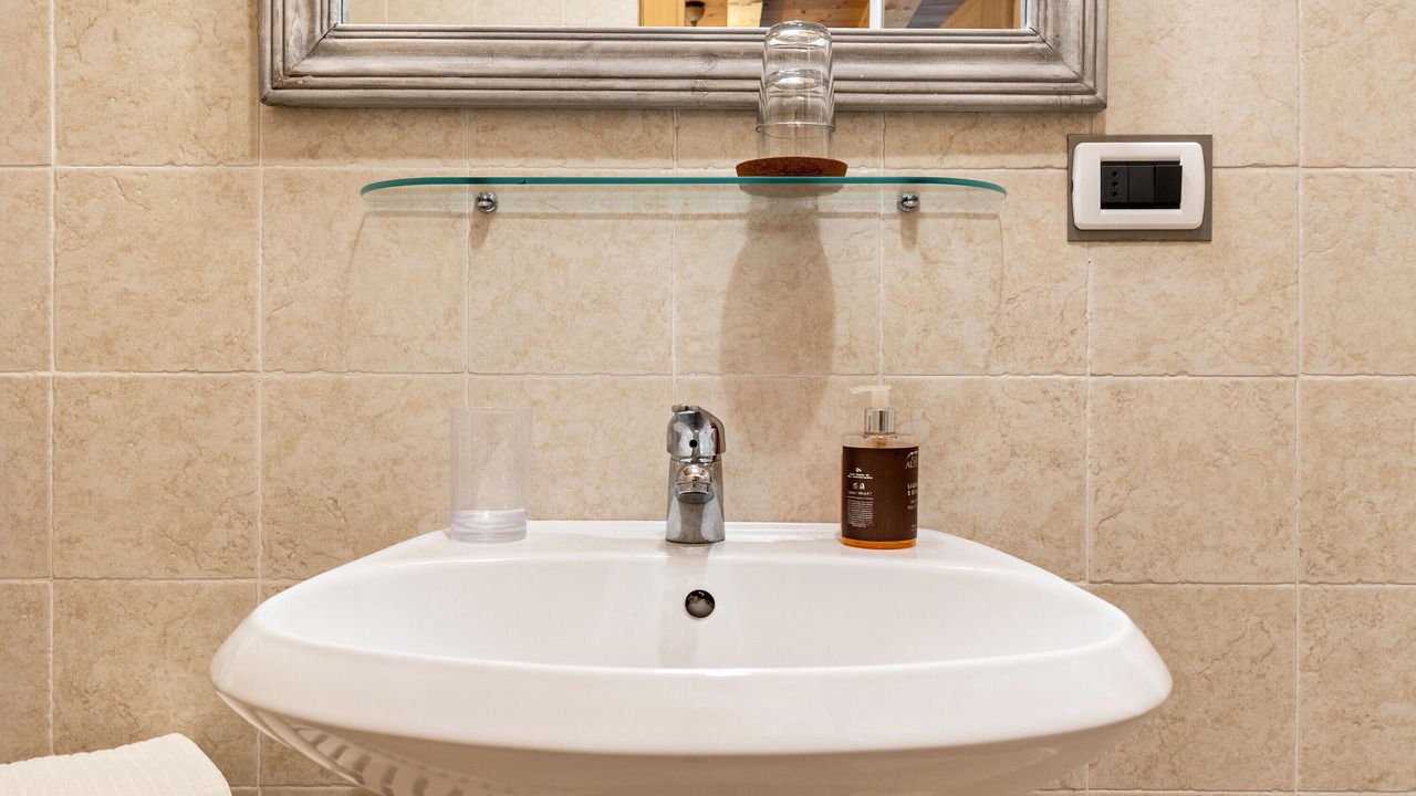 Photo of Bathroom in Brentonico