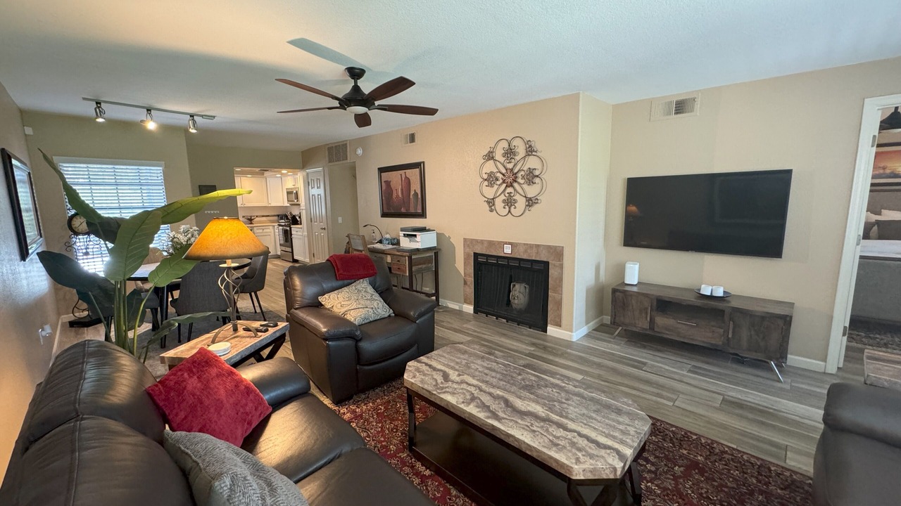 Photo of Livingroom in Tucson