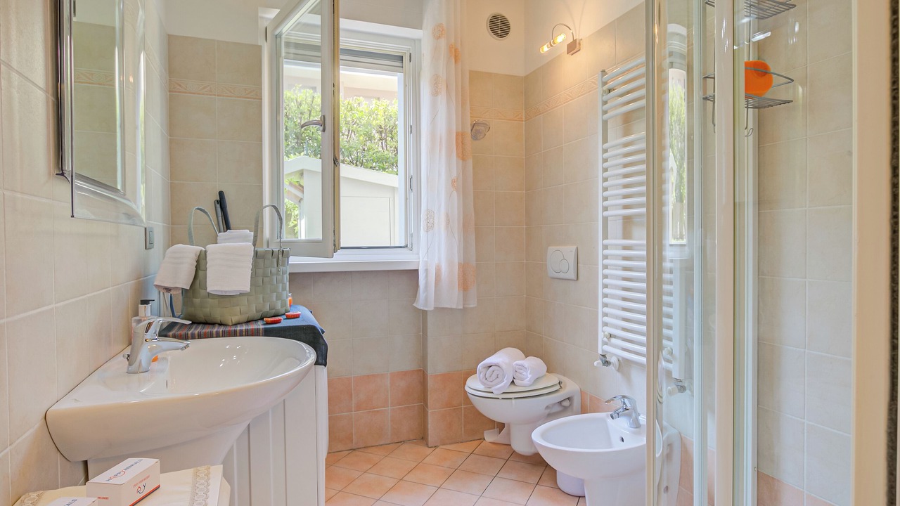 Photo of Bathroom in Arco
