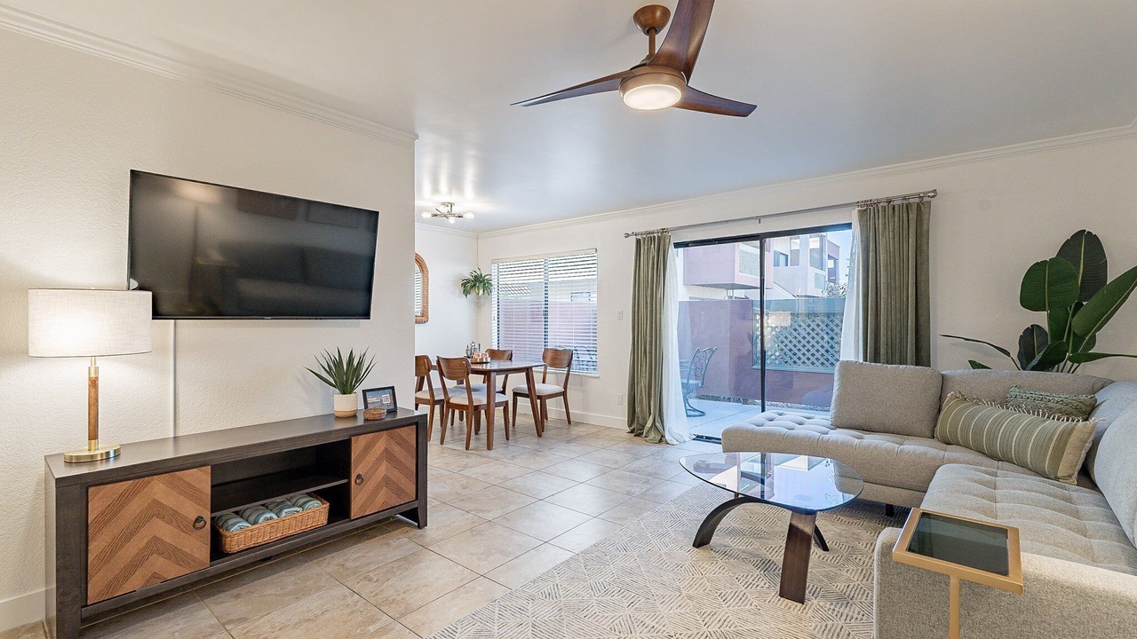Photo of Livingroom in Trail West