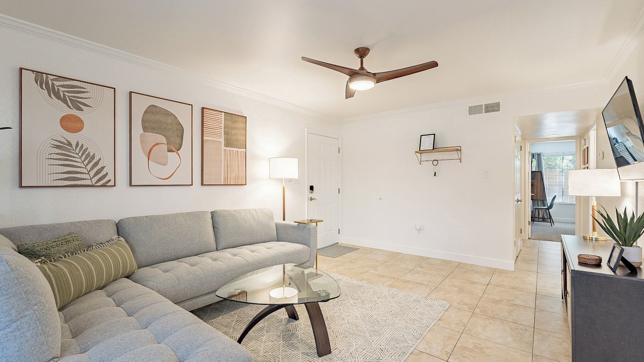 Photo of Livingroom in Trail West