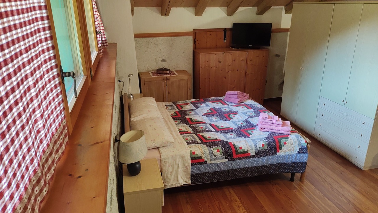 Photo of Bedroom in Bocenago