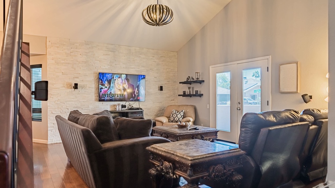 Photo of Livingroom in Paradise Vista Estates