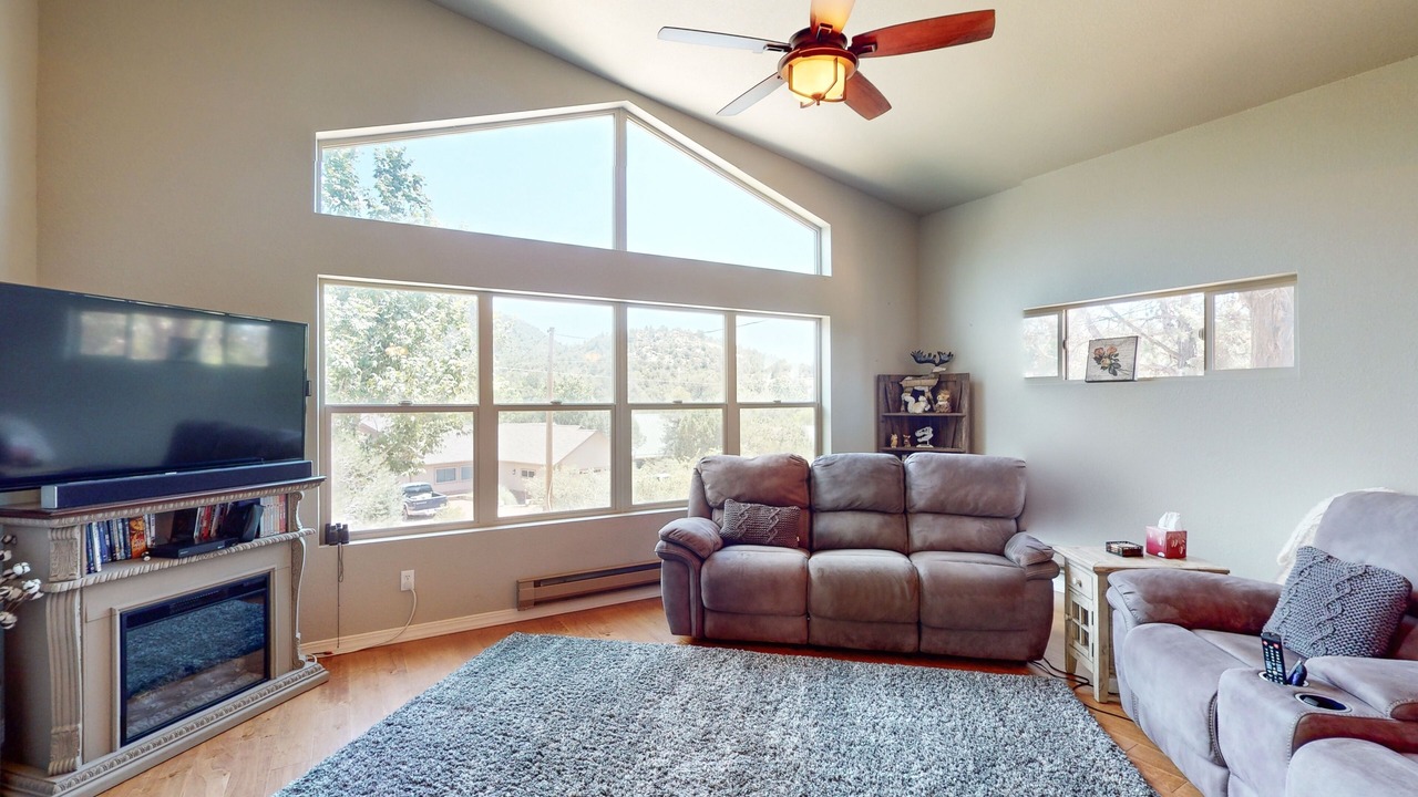 Photo of Livingroom in Payson