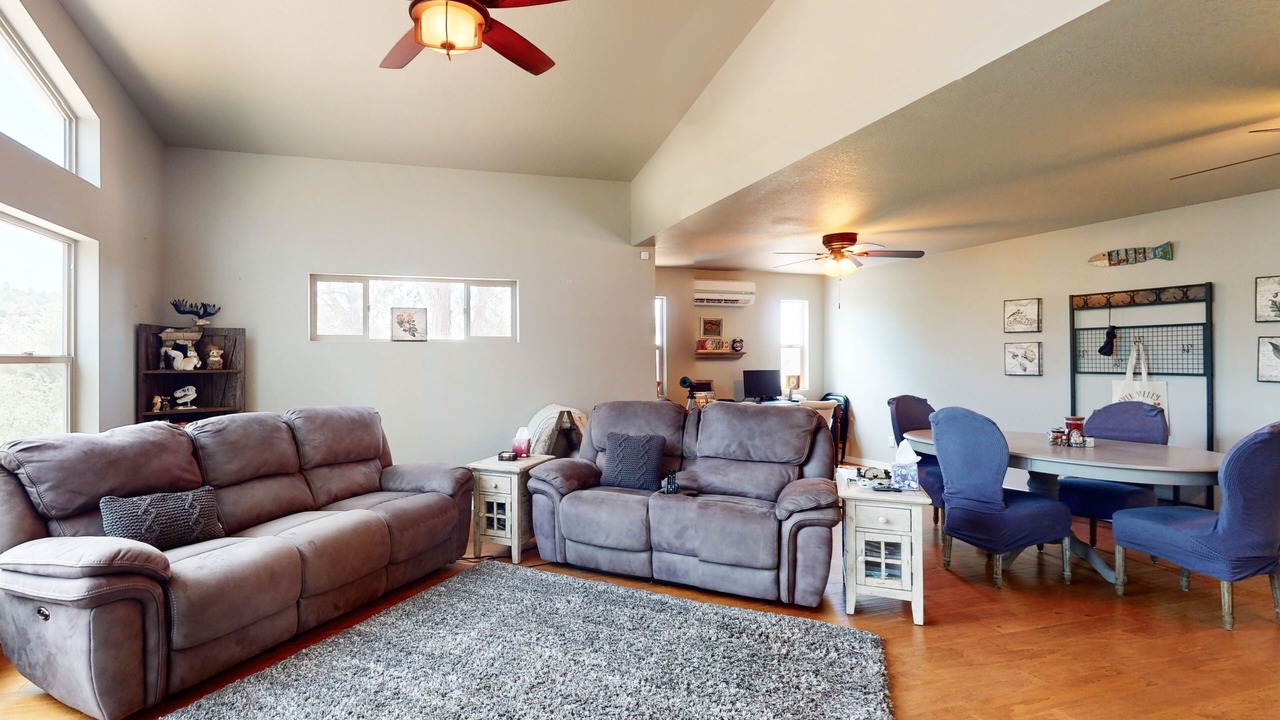 Photo of Livingroom in Payson