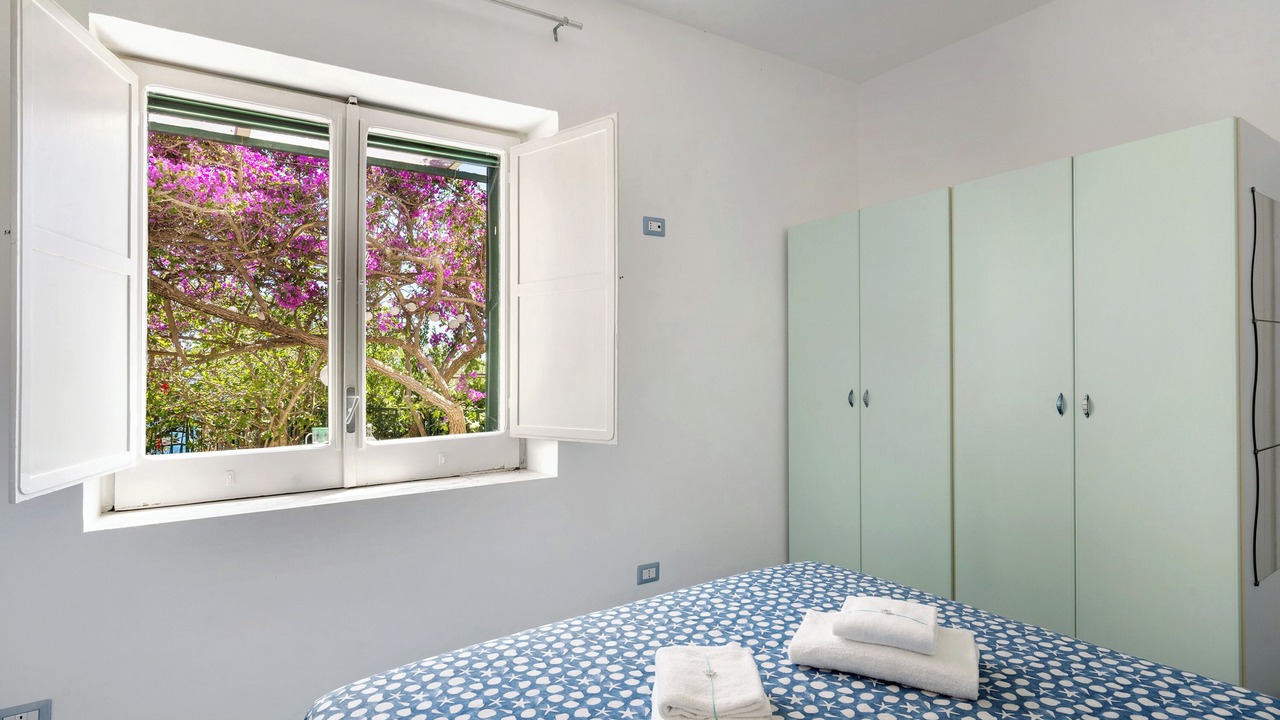 Photo of Bedroom in Erchie